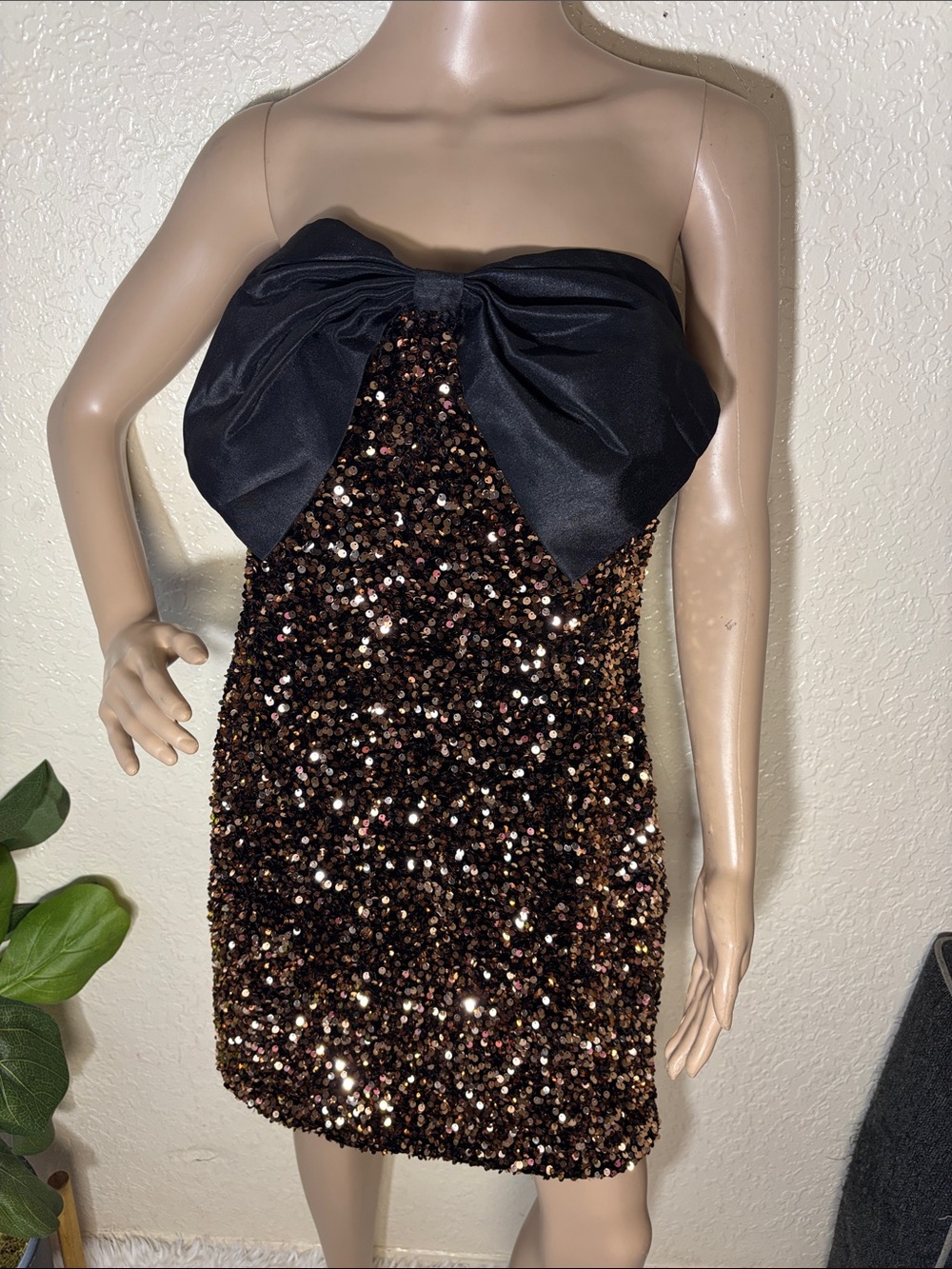 Glamorous Strapless Sequin Dress with Bow Accent